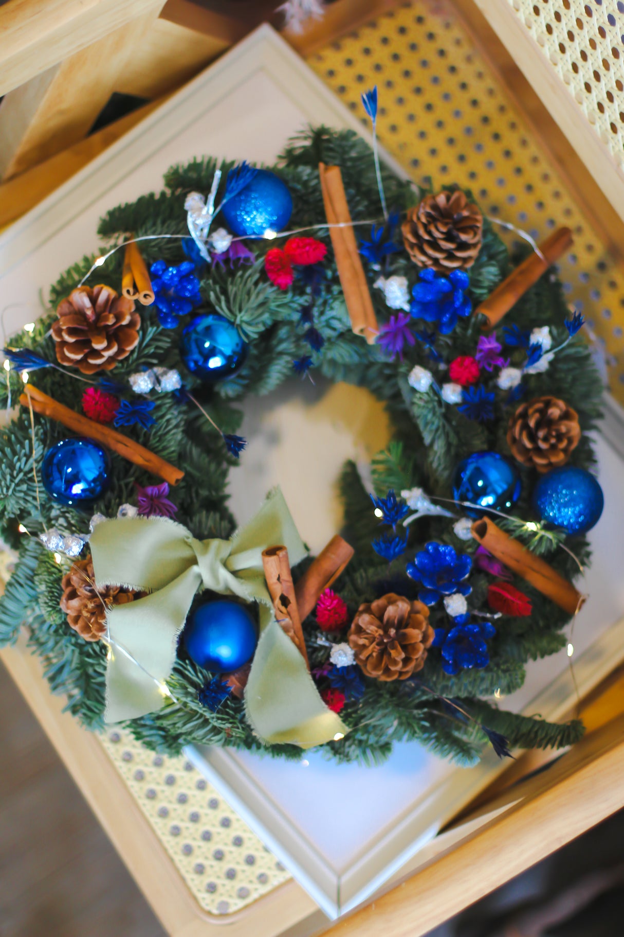 Winter Pop Art Christmas Wreath (Fresh)