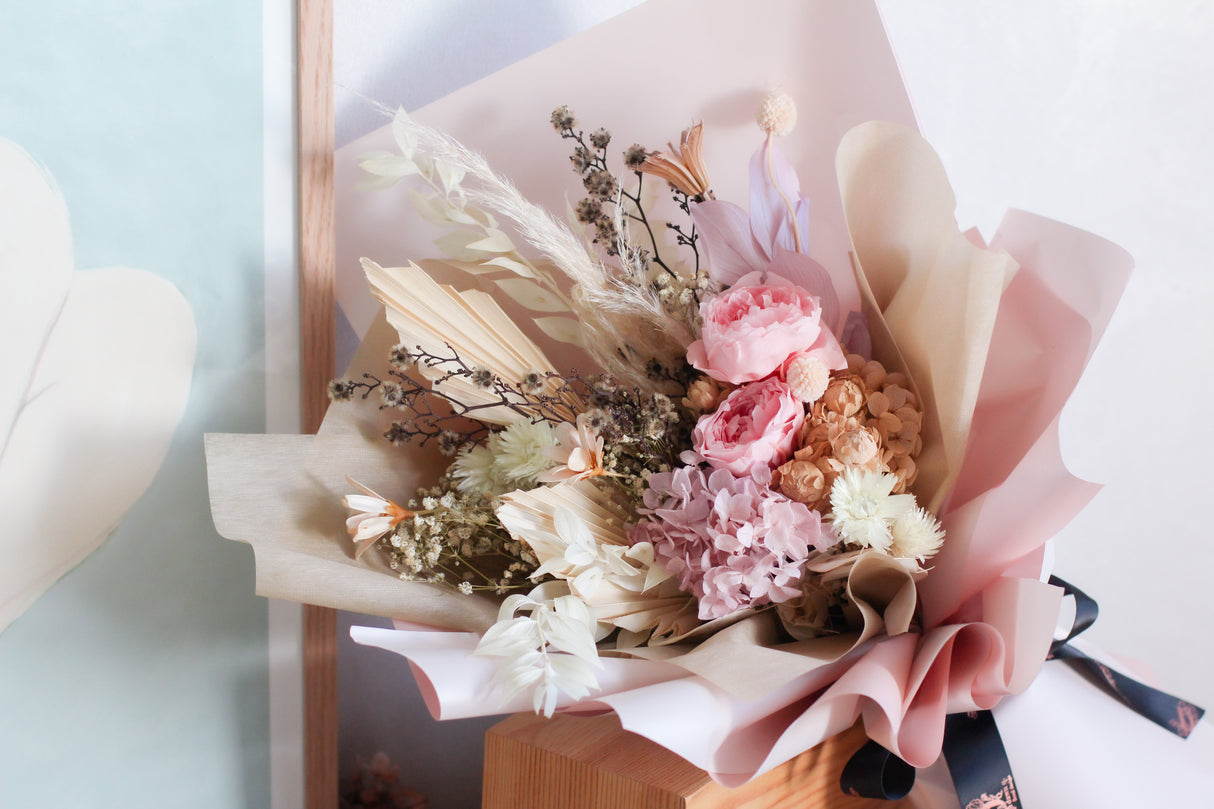 Flower Child (Preserved)