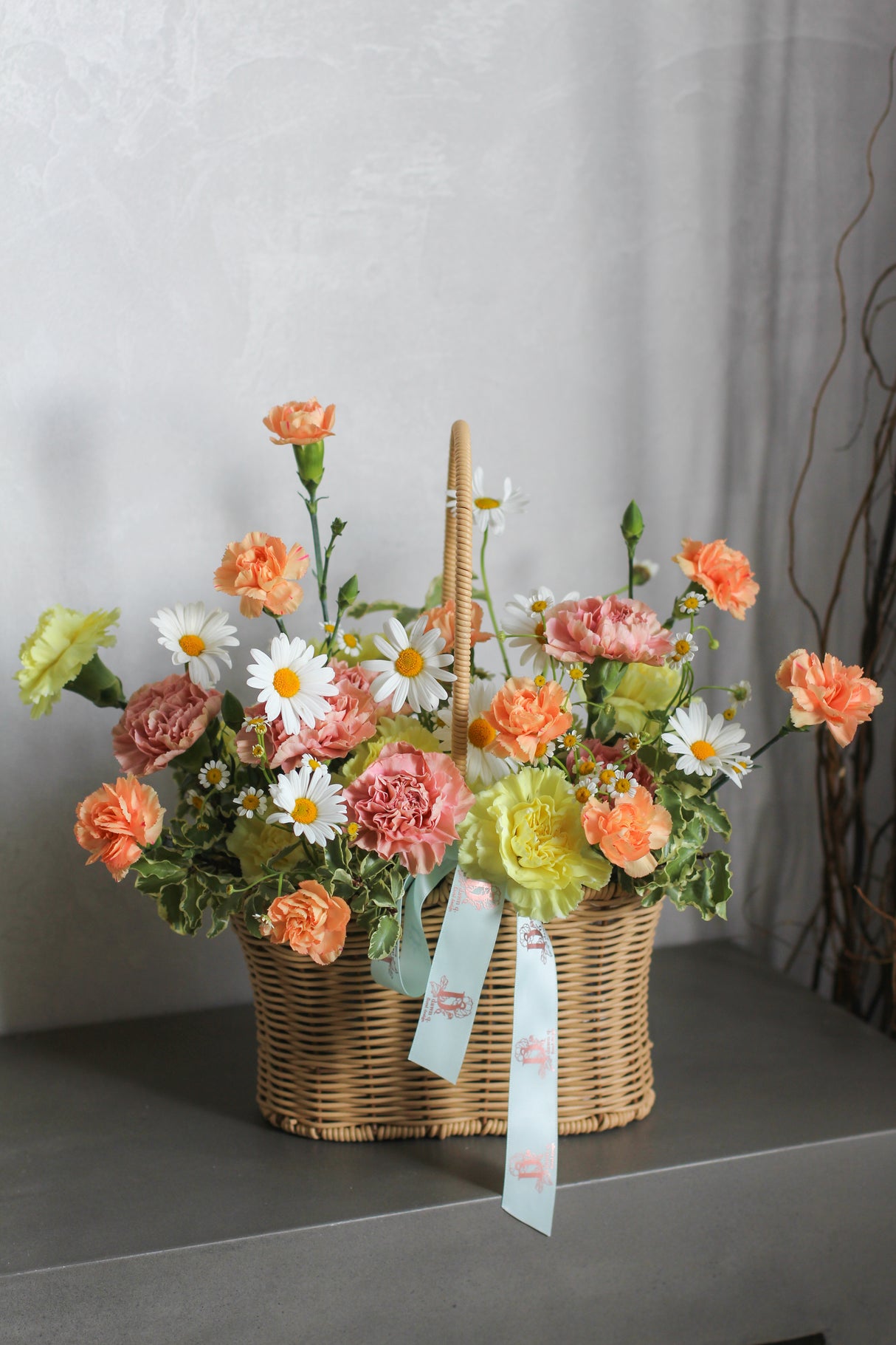 Carnation Splendour Basket (Fresh Flowers)