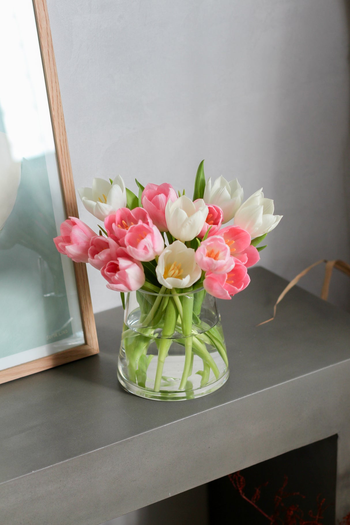 Special Tulip Dream - 15 Stems of Joy ( Fresh Flowers)