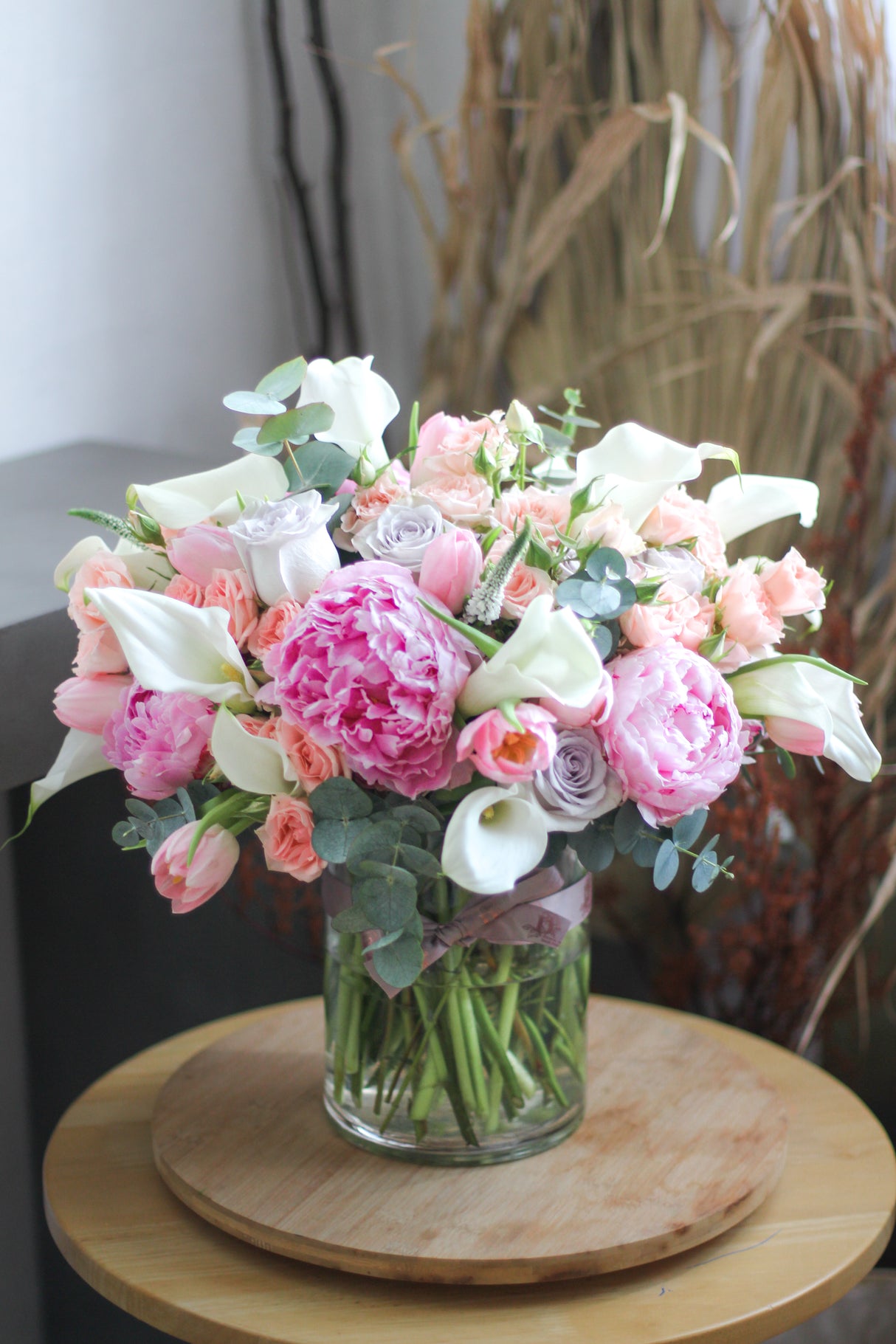 Peony Dreamscape in Vase (Fresh)