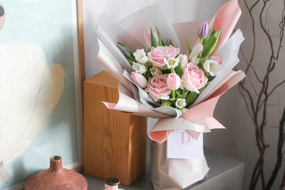 Rosy Tulip Delight (Fresh)