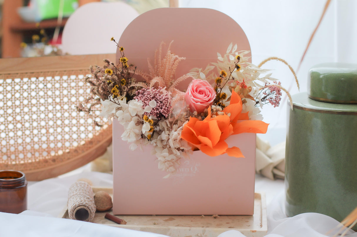 Blooming Signature Preserved Flower Workshop (Private)