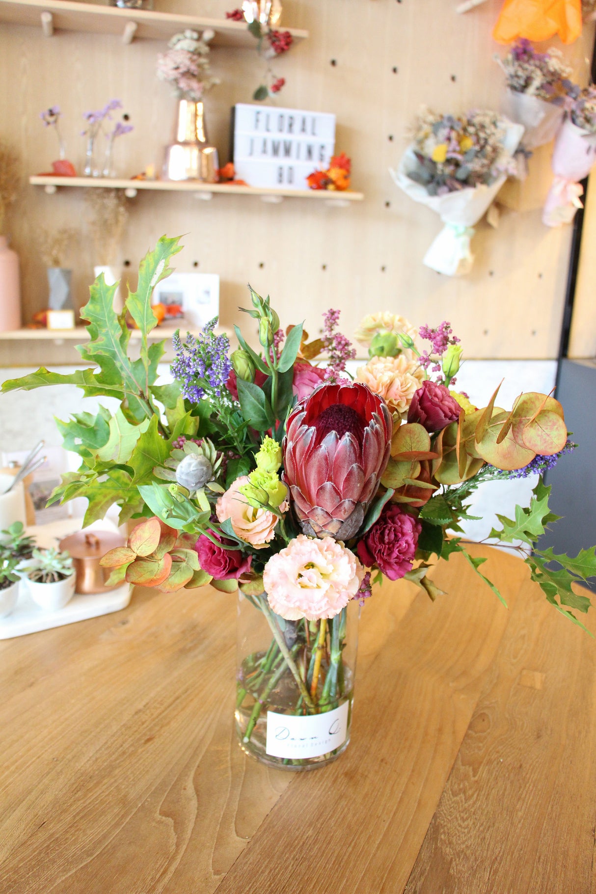 Weekly subscription for 1 month - 4 arrangements in total