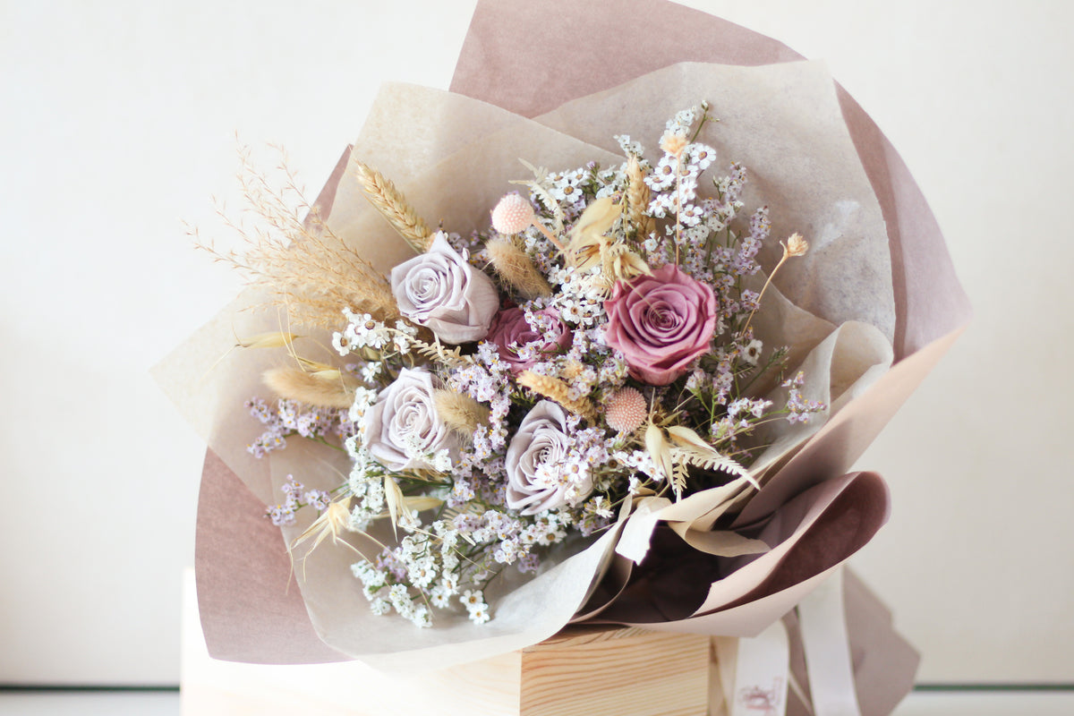 Victoria dried preserved flowers roses bouquet free delivery Dawn Q