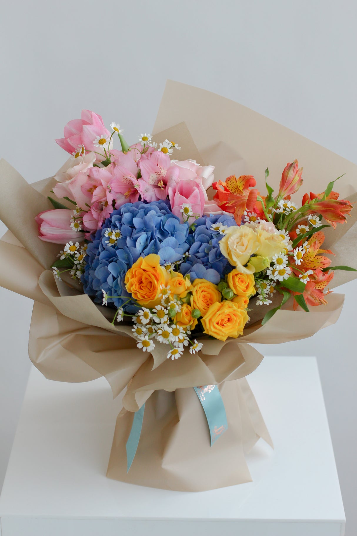 Summer Happiness (Fresh Flowers)