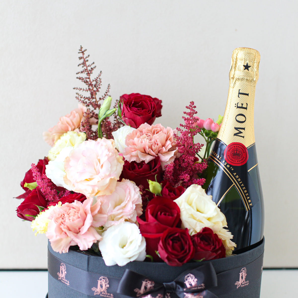 Pop the Champagne (Fresh) Dawn Q. Floral Design Pop the Champagne (Fresh) Dawn Q. Floral Design