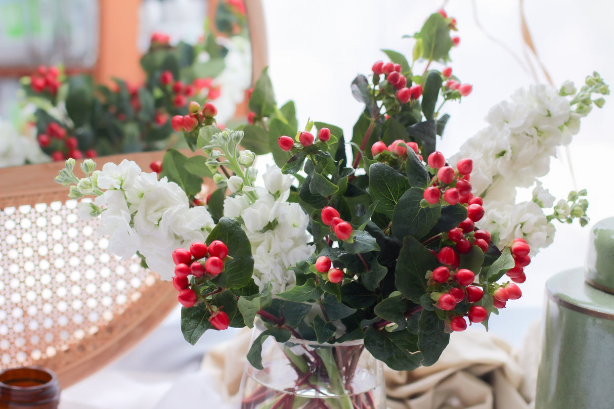 Whimsical Berries(Fresh)