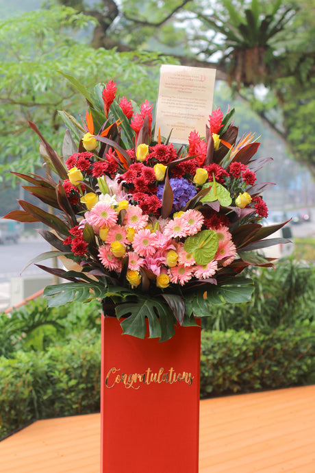 Tropical Radiance Grand Opening Flower Stand