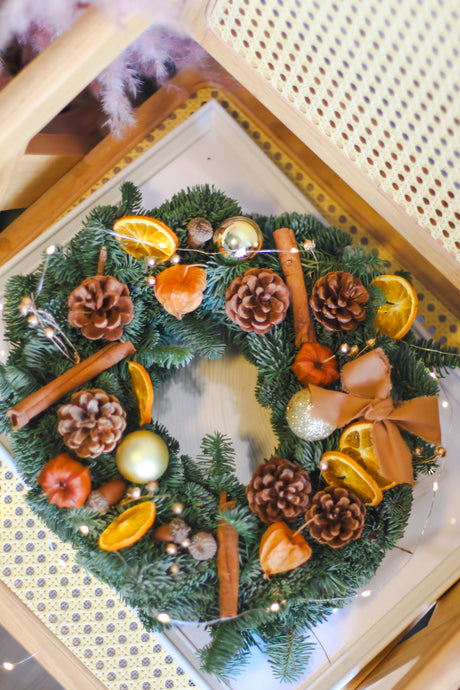 Orange Spice Christmas Wreath (Fresh)