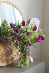 Tulip Reverie – Fresh Tulip Vase Arrangement (Fresh)