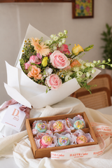 Flowers & Macarons Gift Set Singapore – Blush & Bloom