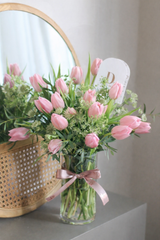 Tulip Reverie – Fresh Tulip Vase Arrangement (Fresh)